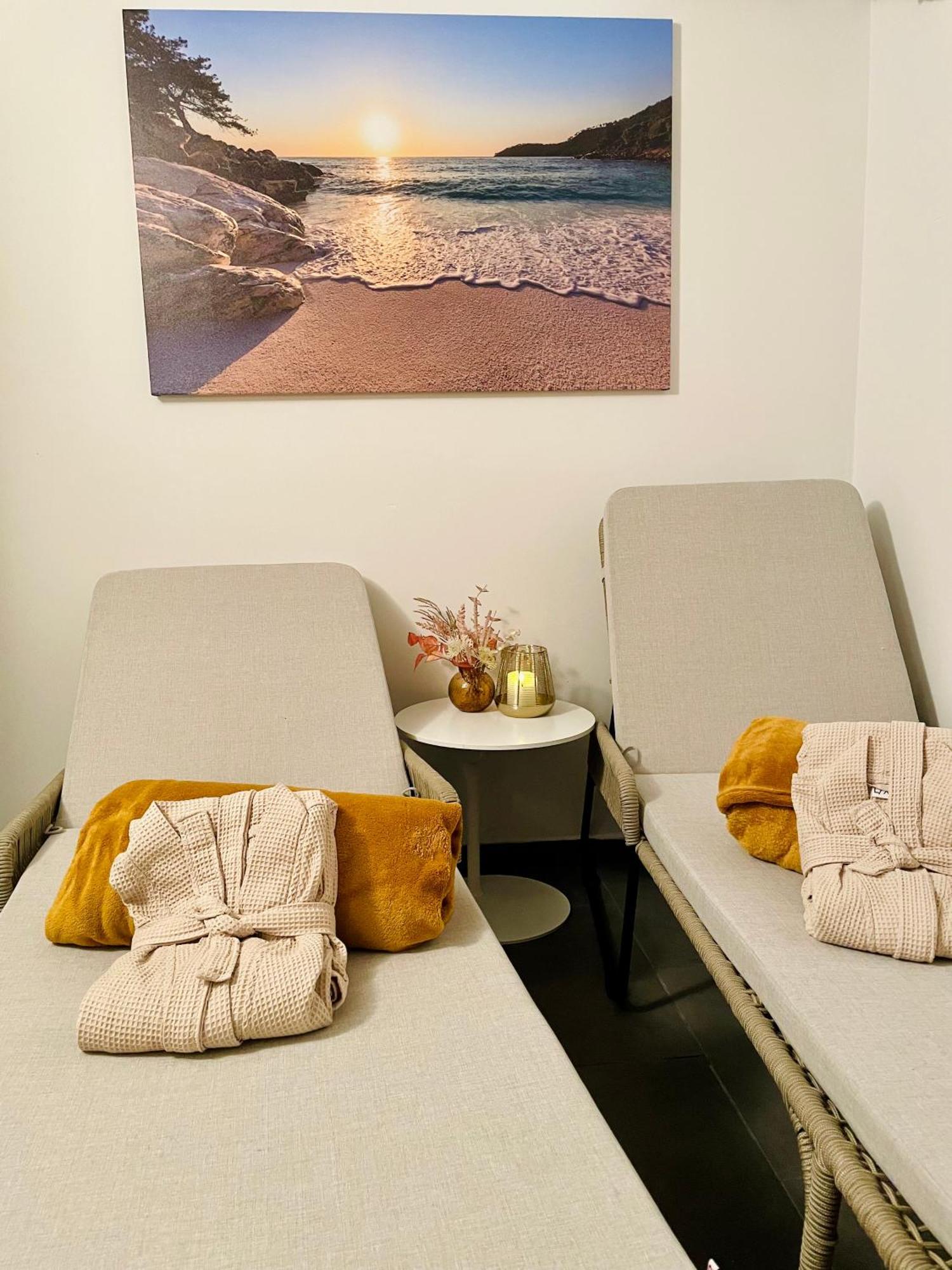 Feriendomizil Moehne Mit Seeblick Und Sauna Appartement